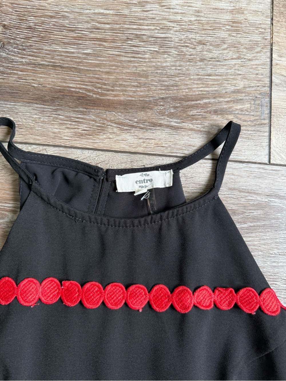 Black Womens Top with Colorful Trim - Picture 4 of 6